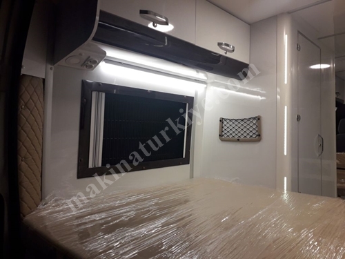 Camping-car Iveco Daily pour 4 personnes