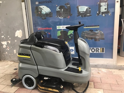 Karcher B 90 Binicili Yer Temizleme Makinesi - 2