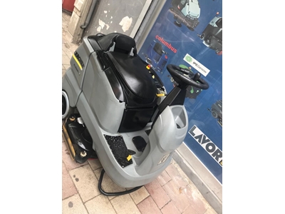 Karcher B 90 Binicili Yer Temizleme Makinesi - 4