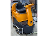 Taski Swingo 3500 Ride-On Floor Cleaning Machine - 1
