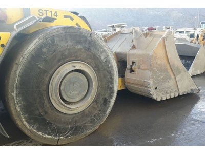 Push Blade Bucket for Underground Mining - 3