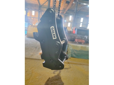 Quick Detach Loader Attachment - 4