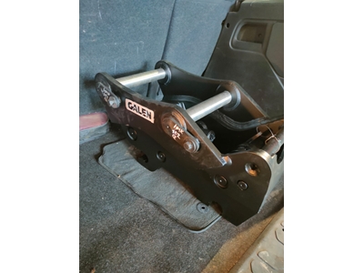Quick Detach Loader Attachment - 1