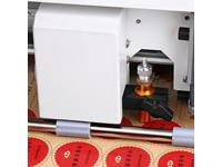 Machine de découpe automatique d'étiquettes entières et demi-étiquettes - 4