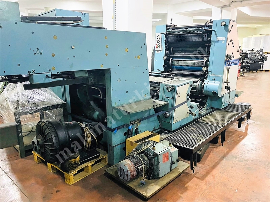 Roland Favorit Ofset 2 Renk Baskı Makinesi