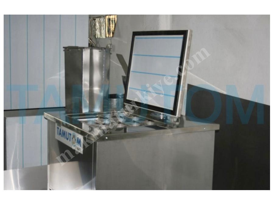 250 Kg /Day Block Ice Machine