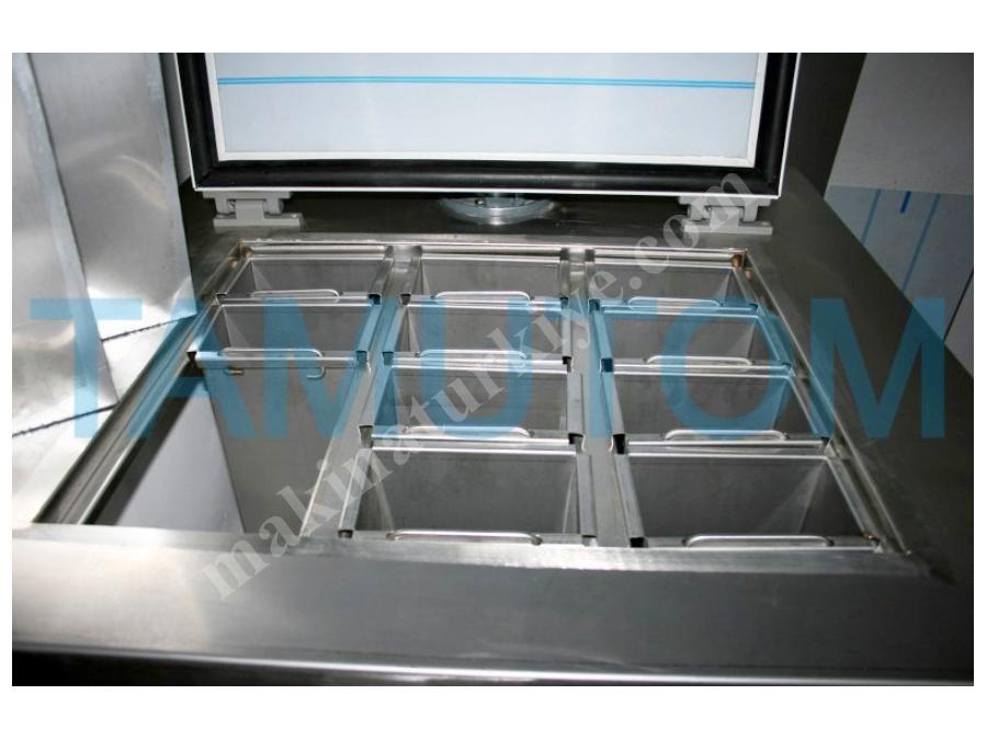 250 Kg /Day Block Ice Machine