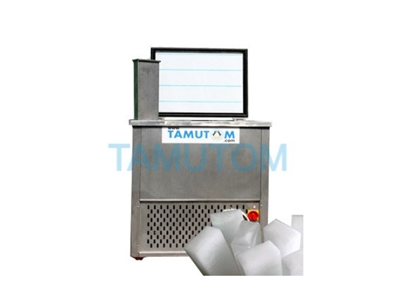 250 Kg /Day Block Ice Machine - 1