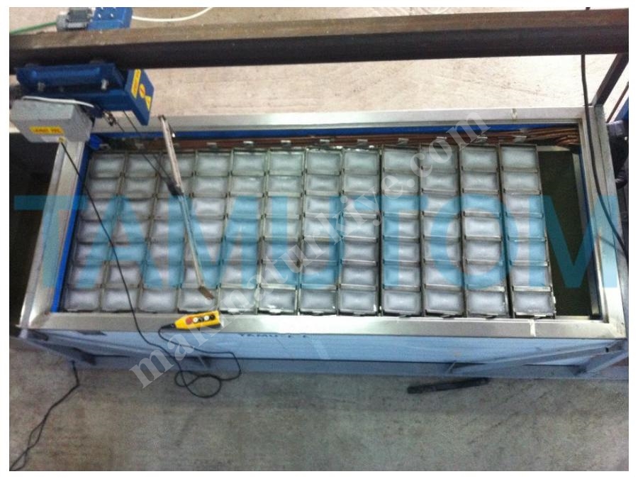 3 Ton / Day Block Ice Machine