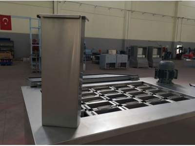 10 Ton / Gün Kalıp Buz Makinesi - 1