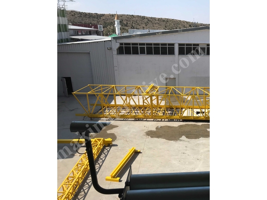 Sünger Kaldırma Özel Üretim Vinç