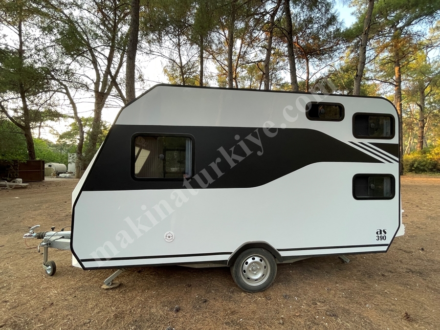 4 Kişilik Çekme Karavan 3.90 M