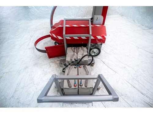 Мобильный робот для обмотки стрейч-пленкой паллетов HSR 200