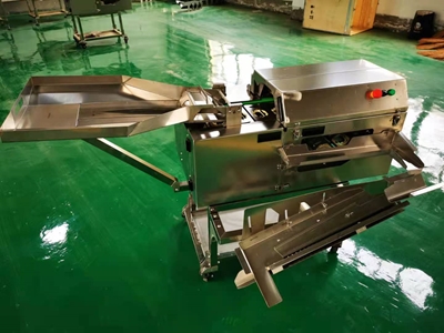 5000 Adet/Saat Çift Kanallı Yumurta Kırma ve Ayırma Makinesi - 1