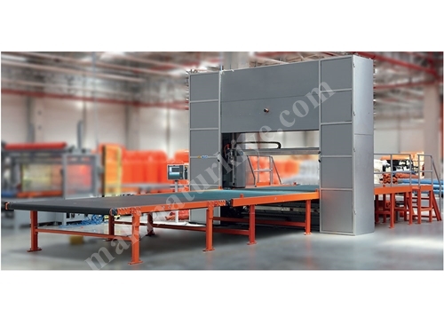 1500 mm Vertical CNC Sponge Cutting Machine