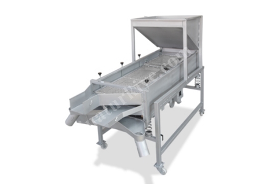 Machine de criblage pour fruits secs et légumineuses de 150 kg/heure