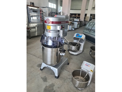 60 Litrelik Hamur Yoğurma Mikseri
