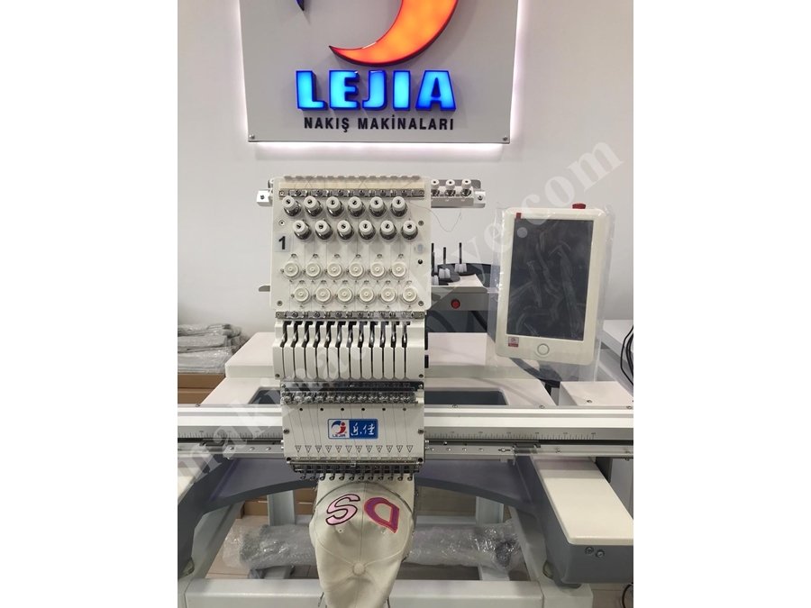 Tek Kafa Geniş Çalışma Alanı Çeyiz Nakış Makinası