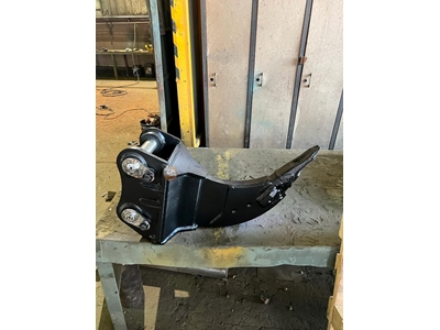 Sany SY50U Ripper with Claws - 9