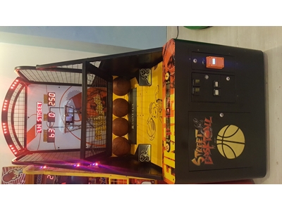 Sıfır Ayarında Saint Funn Basketbol
