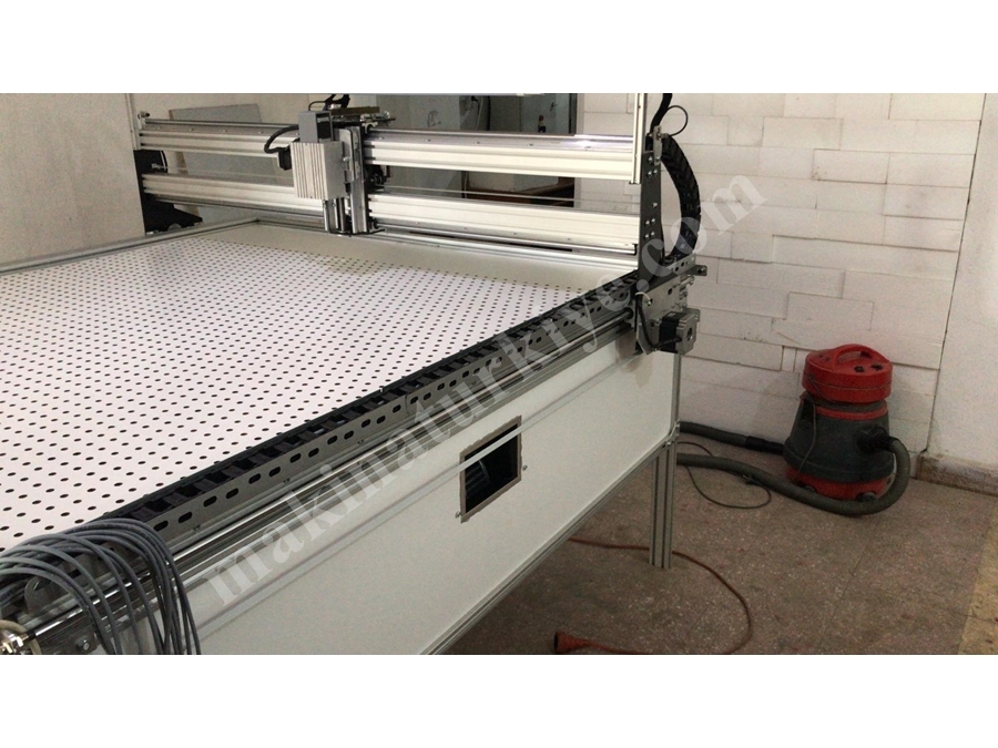 Vibrations-CNC-Frässchneidemaschine