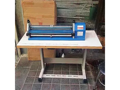 60 cm Latexmaschine mit Tisch