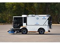2m3 and 3m3 Hydrostatic Compact Road Sweeper Machine - 6