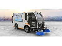 2m3 and 3m3 Hydrostatic Compact Road Sweeper Machine - 9