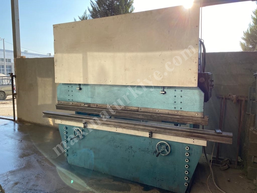 60 Tonluk 2500 Mm Abkant Pres