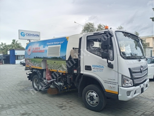 4 M³ Truck Mounted Vacuum Road Sweeping Equipment