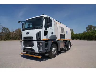 8 m³ Truck Mounted Vacuum Road Sweeping Equipment
