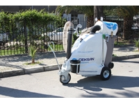 24 Volt Hand-Pulled Type 100% Electric Road Sweeper Machine - 8