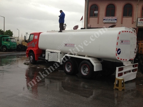 Zum Verkauf stehender Wassertanker Off-Road-Lkw