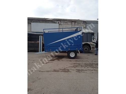 Site Type Damperless Trailer with 3 Ton Tanker Inside