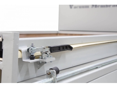 3 Table High-Tech Vacuum Membrane Press Machine - 2