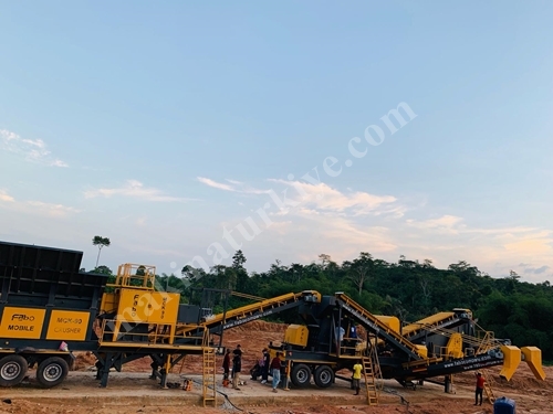 100-180 Ton / Hour Mobile Jaw Crusher