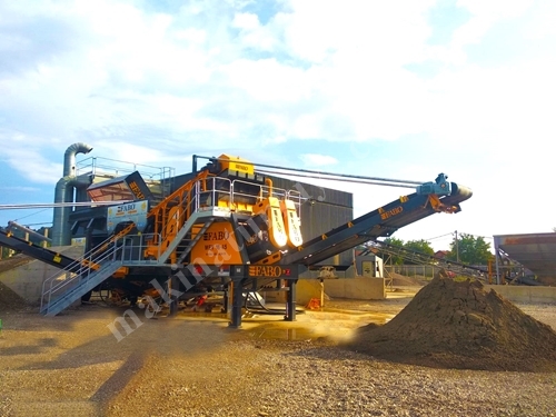 Mobile Sand Screening Machine with 120-200 Tons/Hour Capacity