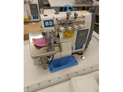 Otomatik 4 İplik Kıstırmalı Overlok Makinası Broderi