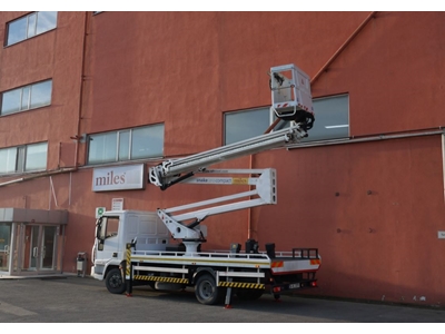 150-350 Kg Katlanır Sepetli Vinç Kamyon / 150 - 350 Kg Folding Basket Crane Truck - 3