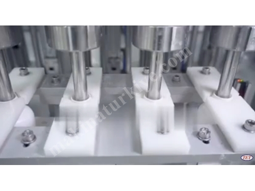 Automatische 4-Einheiten Handdesinfektionsmittel-Füllmaschine