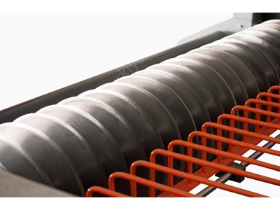 Machine d'ouverture de sacs de matières premières sur palette unique - 1