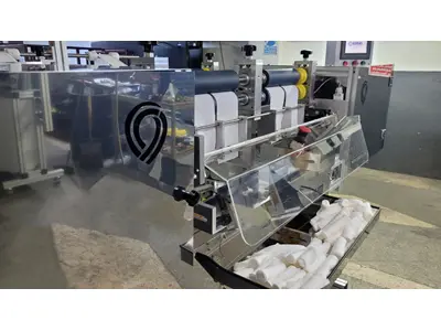 Автоматическая машина для намотки материала и резки на рулоны