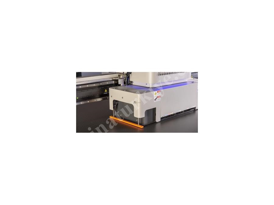 11 Kafalı (3000X5800x1530 Mm) Ölçülerinde Uv Baskı Makinası