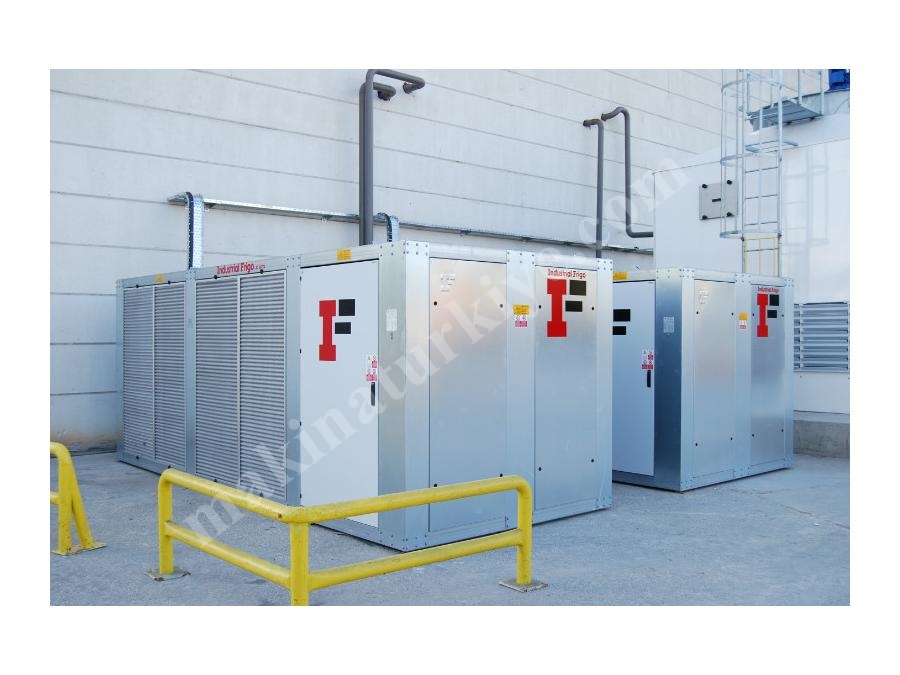 GRWC 65/2Z (61.8 kW) Su Soğutmalı Makine Yanı Chiller 
