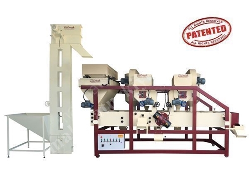 4 Tons/Hour Vibrating Nuts Sieving Machine