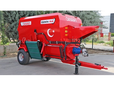 Çift Yatay Helezonlu Yem Karma Makinası