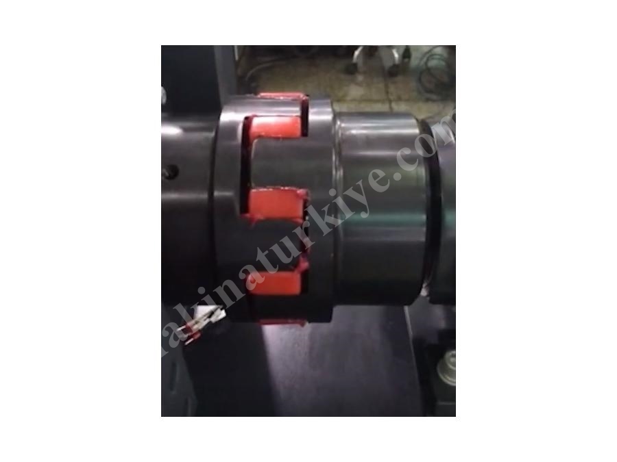 SG 1417 (3 Kg/Saat Kapasiteli) Eleksiz Kırma Makinesi