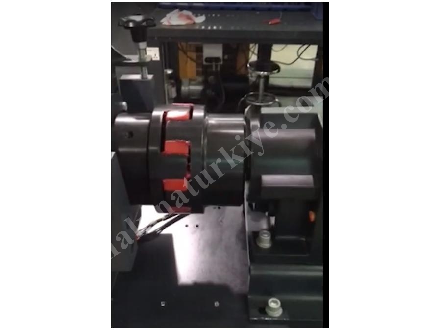SG 2446N (11 Kg/Saat Kapasiteli) Eleksiz Kırma Makinesi