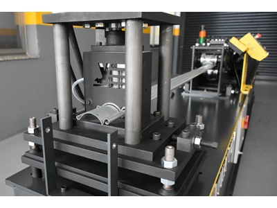 Automatic Corrugated Steel Shutter Door Machine - 4