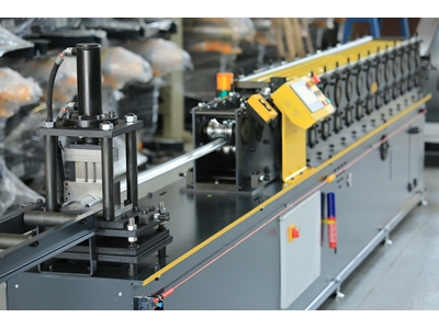 Automatic Corrugated Steel Shutter Door Machine - 2